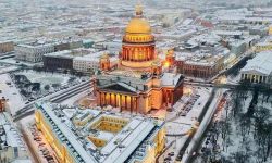 St. Petersburg’da Kış Masalı: Zerafetin En Sessiz Hali