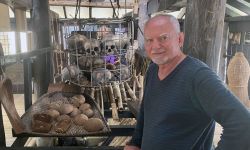 Kafatası Avcılarının İzinde Sarawak Gezi Rehberi  Emin Demir'in gözüyle