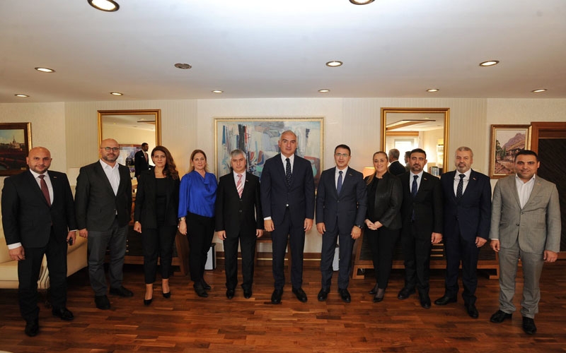 TÜRSAB Başkan Adayı Ali Bilir, Bakanı Ersoy'u ziyaret etti