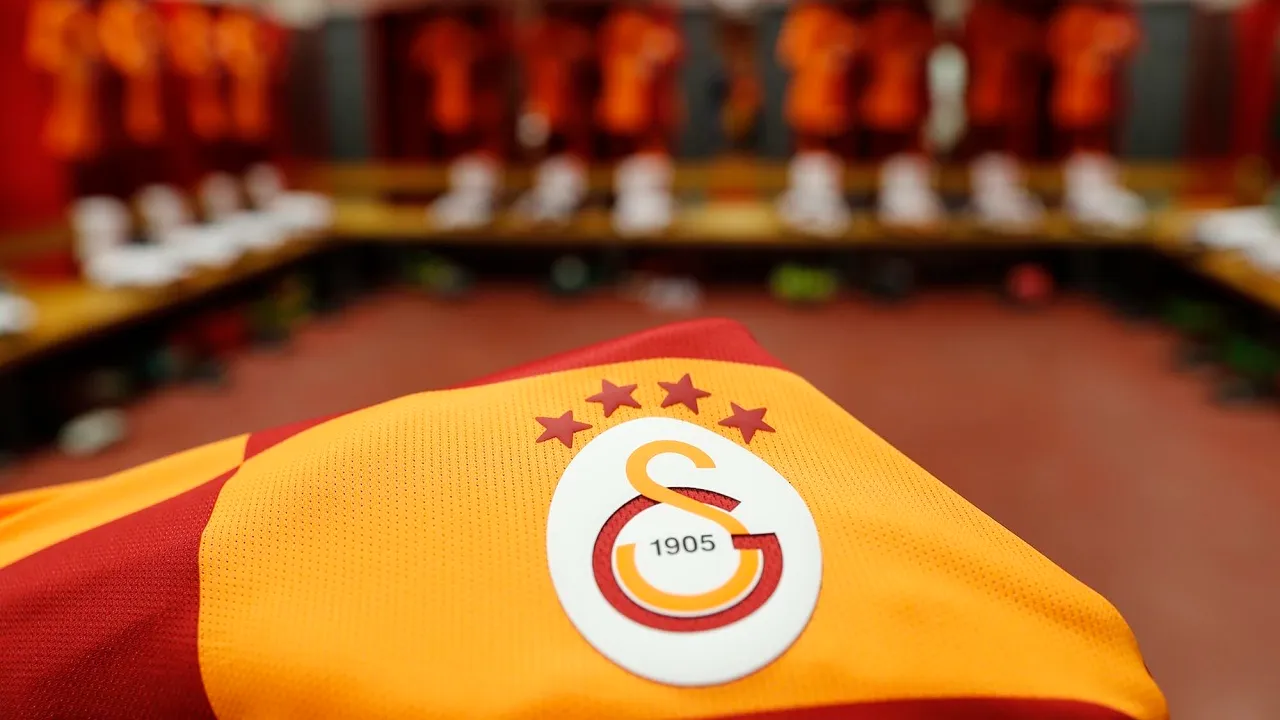 Galatasaray, depremzedeler için müzayede düzenleyecek
