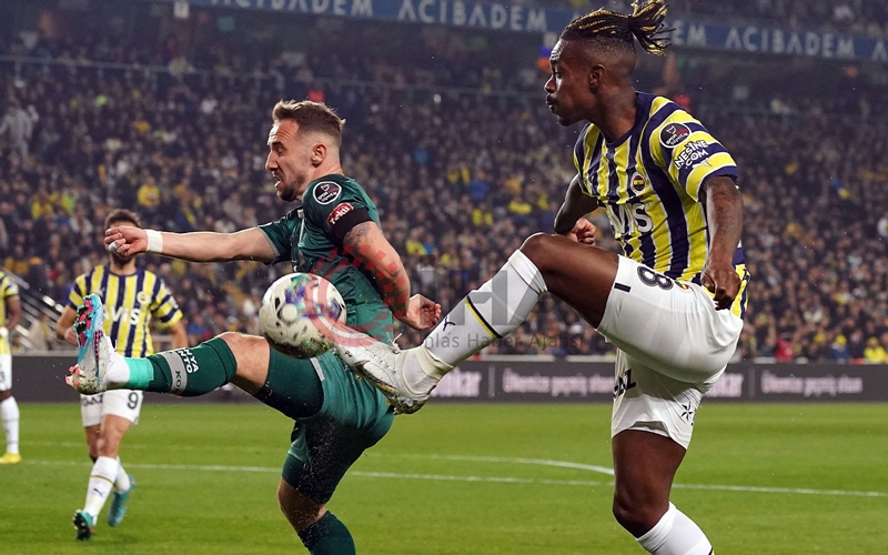 Fenerbahçe, Konyaspor'u 4-0 mağlup etti