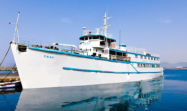 Kıbrıs’ın ilk yüzen gemi müzesi Girne Limanı’nda yerini aldı 