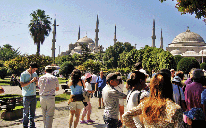 İstanbul ilk 9 ayda 13,2 milyon yabancı ziyaretçi ağırladı
