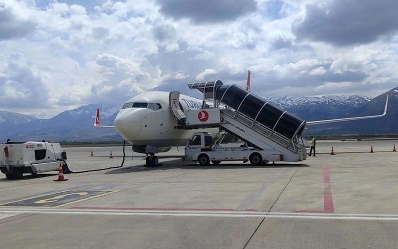 THY Erzincan- İstanbul uçağında arıza meydana geldi