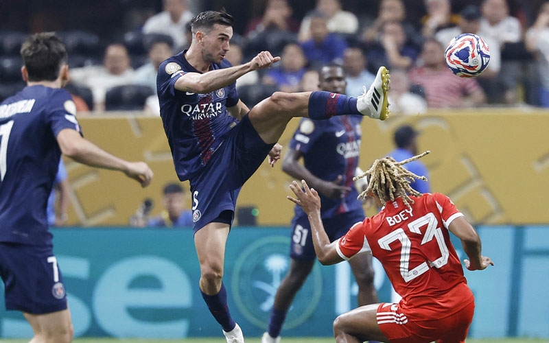 Paris Saint-Germain yarı finalde