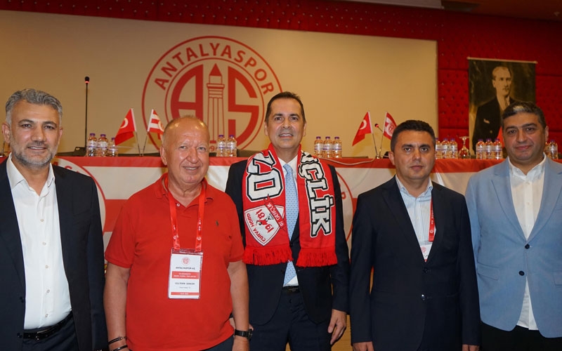  Rıza Perçin, Antalyaspor'un yeni başkanı oldu