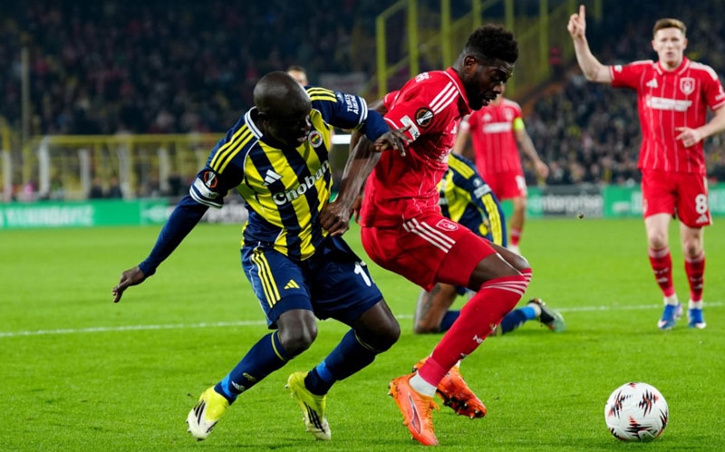 Fenerbahçe, Avrupa Ligi’nde 3. mağlubiyetini aldı