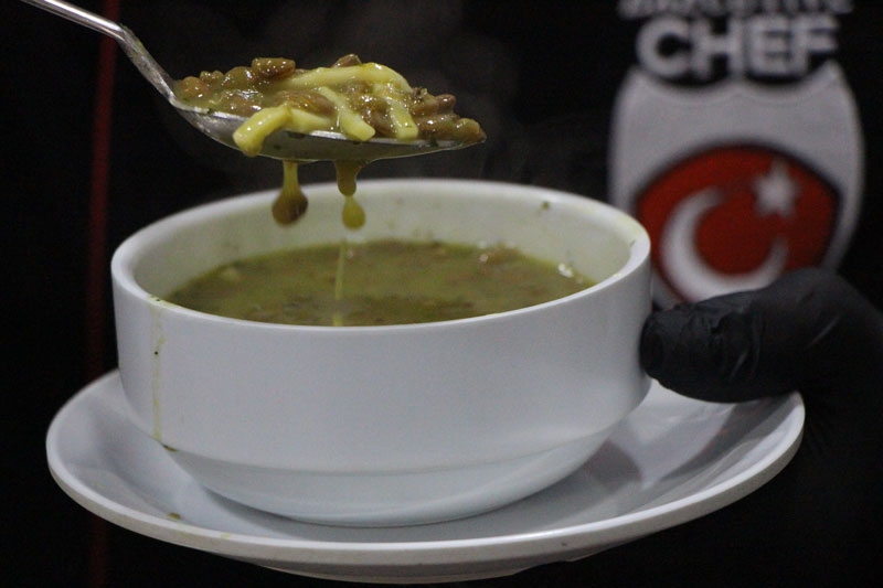 Sakala çarpan çorbası