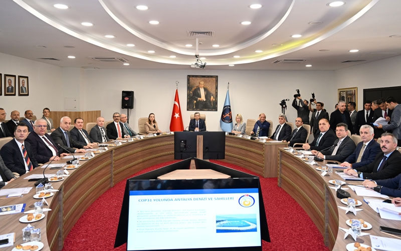 ANTALYA’DA HEDEF “MAVİ AKDENİZ”