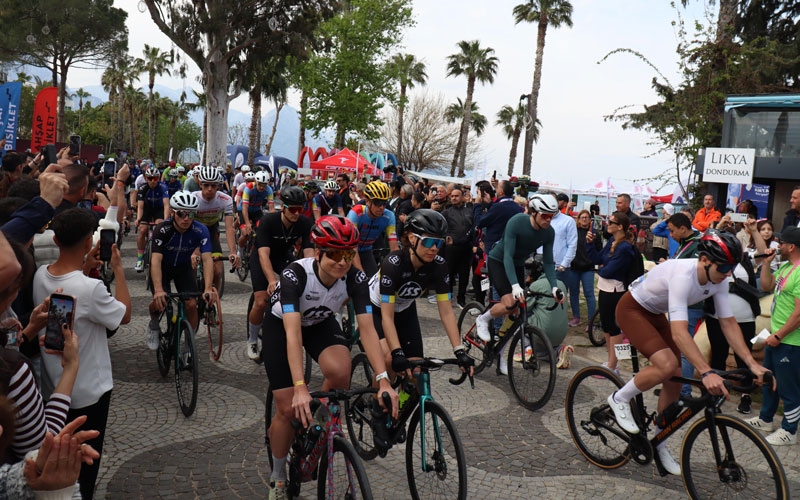 AKRA Gran Fondo Antalya ilk kez düzenlenen tırmanış etabıyla başladı