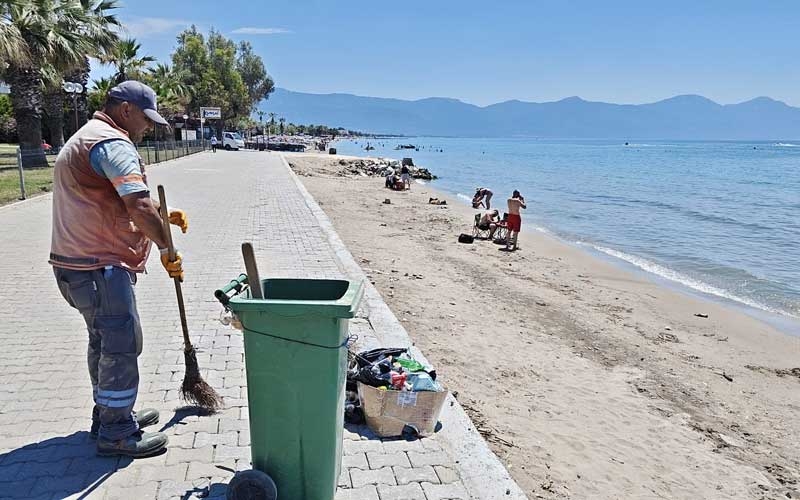 Tatilci gitti çöpü kaldı
