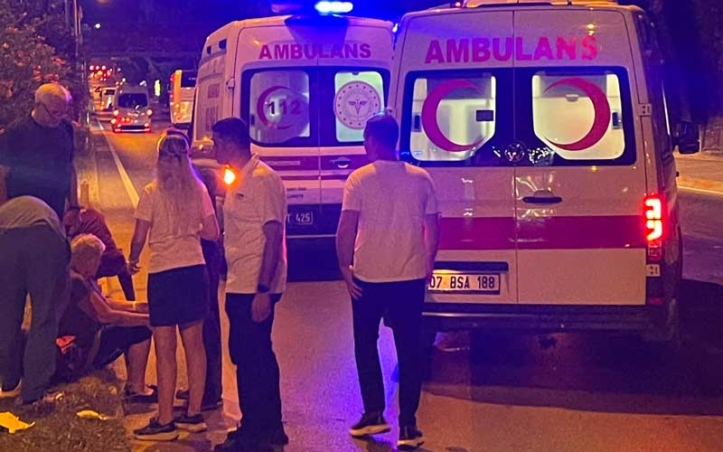Alanya’da otomobilin çarptığı Çek turist hayatını kaybetti