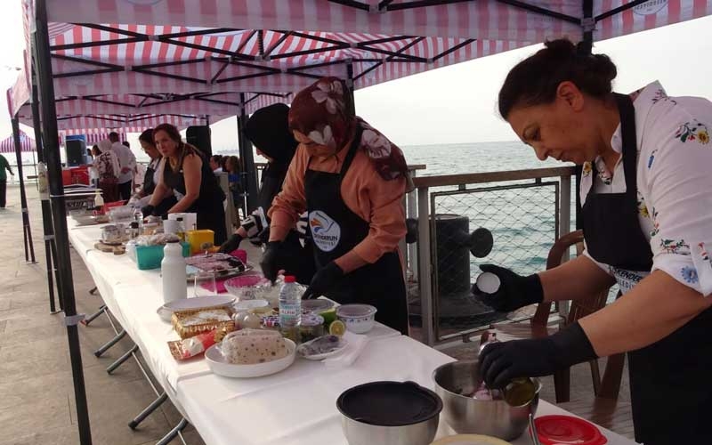 Gastronomi şehrinin damak çatlatan lezzetleri yarıştı