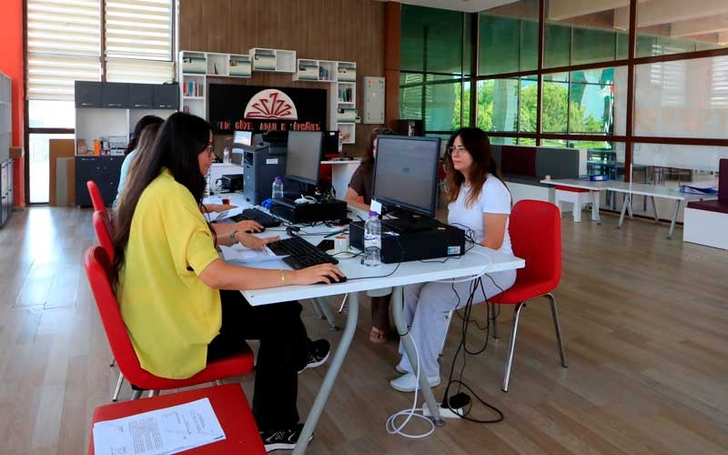 Antalya'nın 5 yıldızlı otelleri aratmayan yurtlarında tatil için rekor başvuru