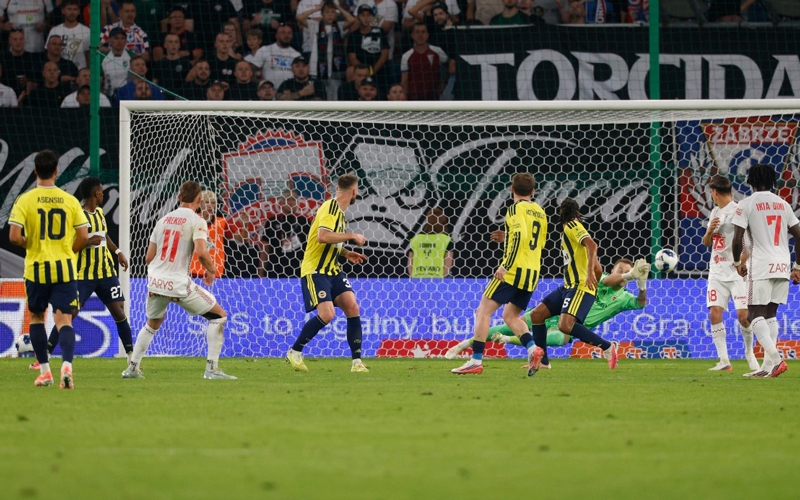 Fenerbahçe’nin, Şampiyonlar Ligi play-off turundaki muhtemel rakipleri belli oldu