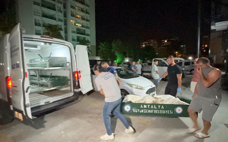 Antalya'da Norveç asıllı yaşlı adam evinde ölü bulundu