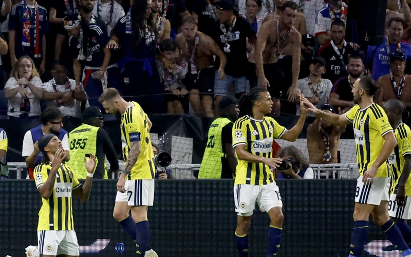 Fenerbahçe 18 yıl sonra Şampiyonlar Ligi'nde