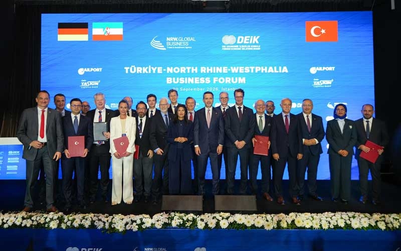 Sabiha Gökçen ile Köln Bonn Havalimanı 