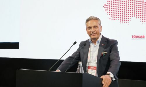 TÜRSAB BAŞKANI FİRUZ BAĞLIKAYA GÜVEN TAZELEDİ