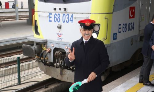 Turistik Doğu Ekspres ilk seferine başladı