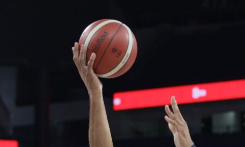 Fenerbahçe ile Beşiktaş, finalde karşı karşıya