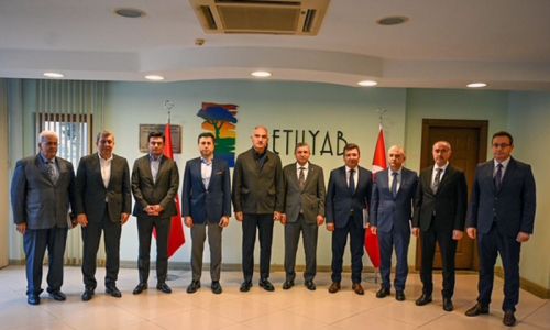 Bakan Ersoy, Belek’in sorunlarını ele aldı