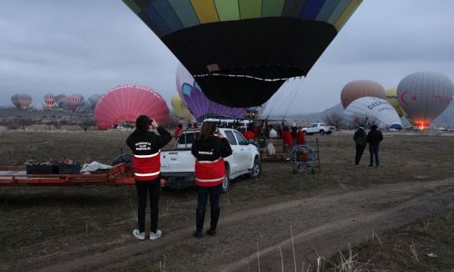 Sıcak hava balon uçuşları denetlendi