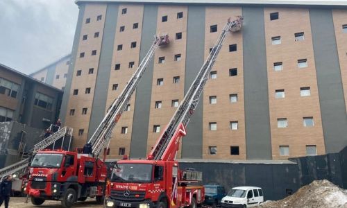 Uludağ'daki otel yangını davasında tutuklu sanıklara ev hapsi kararı verildi