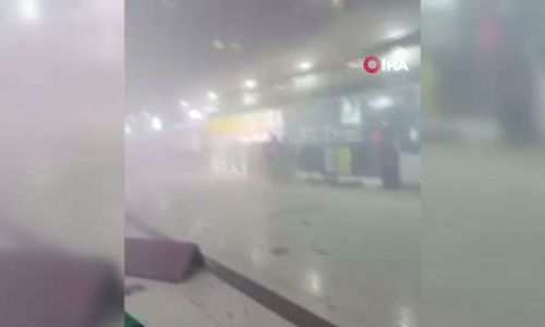 İran saldırılarında Dubai Havalimanı da hasar aldı: 4 kişi yaralandı