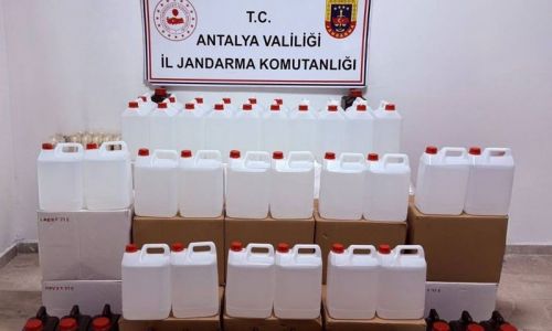 Antalya'da 500 litre kaçak etil alkol ele geçirildi