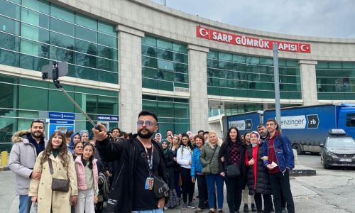 Sarp Sınır Kapısı'nda yolcu geçişi 5 milyonu aştı