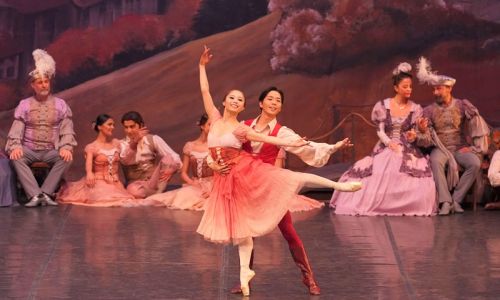 BALENİN BAŞYAPITI ‘GİSELLE’ ANTALYA SAHNESİNDE