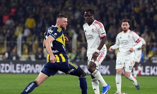 Zafer 90+11'de geldi! Dev derbide kazanan Fenerbahçe