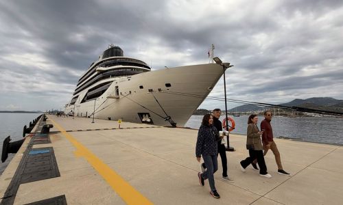 Four Seasons 1137 yolcu ile Bodrum’a geldi