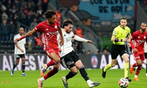 Trendyol Süper Lig: Beşiktaş: 4 - Antalyaspor: 2