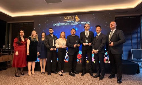 BookingAgora’ya Singapore Airlines’tan “Enterprising Agent” Ödülü