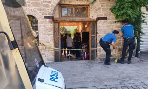 Antalya'da yaşayan Alman evinde ölü bulundu