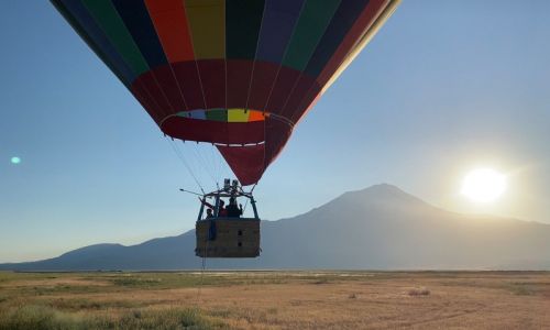 Terörden arındırılan Ağrı Dağı'nda balon turizmi başlıyor