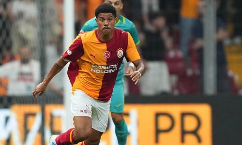 Galatasaray, hazırlık maçında Villarreal'e 2-1 yenildi