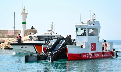 Son 7 yılda Türkiye genelinde denizlerden 325 bin tondan fazla deniz çöpü toplandı