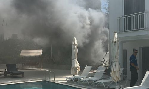 Bodrum'da otel avlusunda çıkan yangın söndürüldü