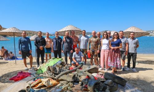 Gümbet’te deniz dibinden 310 kilogram atık çıktı