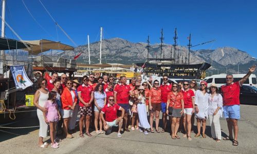 Turizmciler geleneksel yat gezisinde stres attı