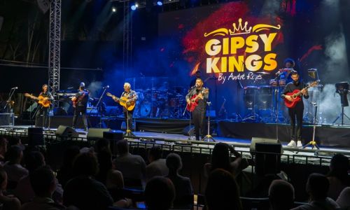 Gipsy Kings by Andre Reyes, Antalya Açıkhava’da coşkuyu zirveye taşıdı