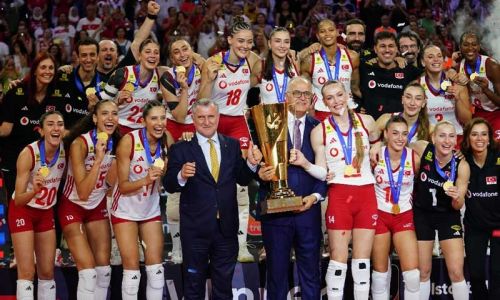 Filenin sultanları üst üste 2. kez Avrupa şampiyonu oldu
