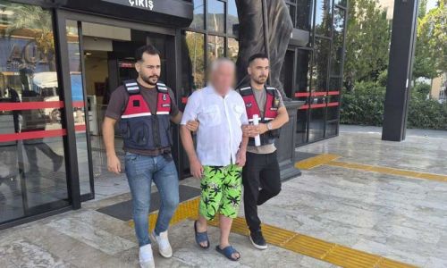 Alanya’da kadın personele taciz iddiasıyla Rus turist tutuklandı