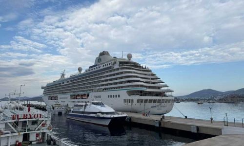Bodrum’a 693 yolcusuyla geldi