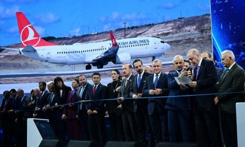 İstanbul Havalimanı'nda 4. ana pistten ilk uçak havalandı