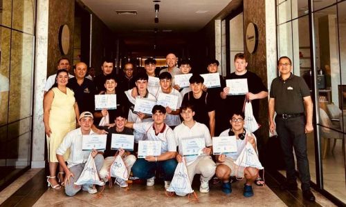 JUSTINIANO HOTELS DEN STAJERLERE TESEKKÜR BELGESİ VERİLDİ